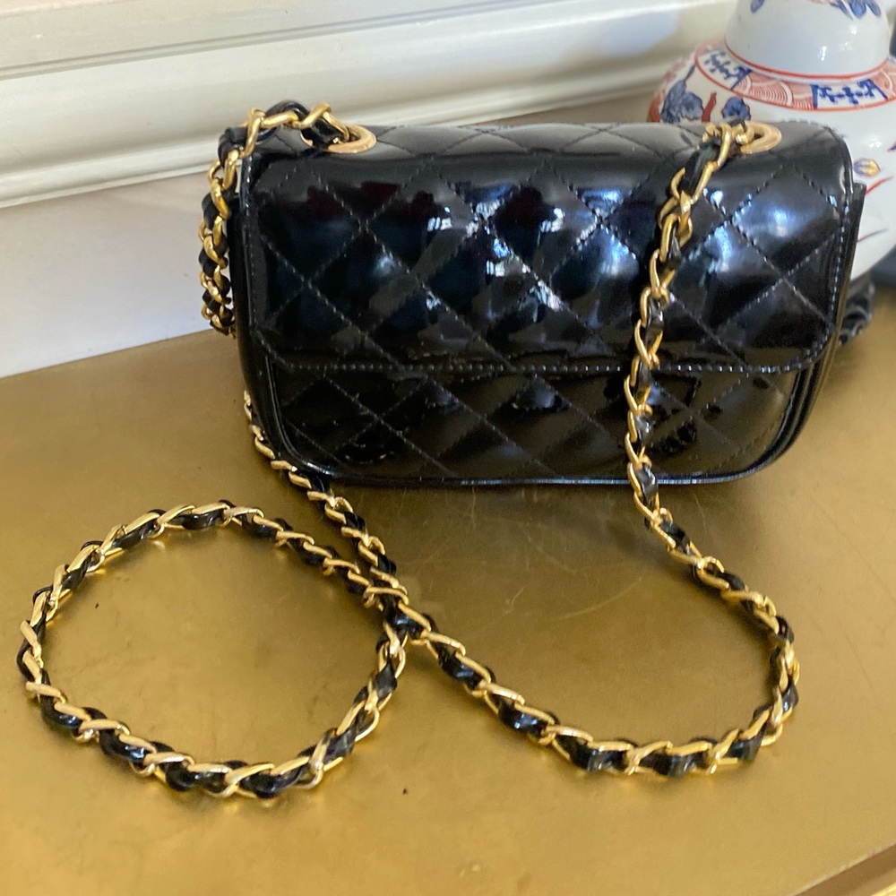 Danielle Nicole Black Leather crossbody bag